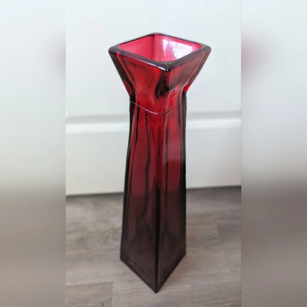 Tall Red Glass Vase - Picture 4 of 5